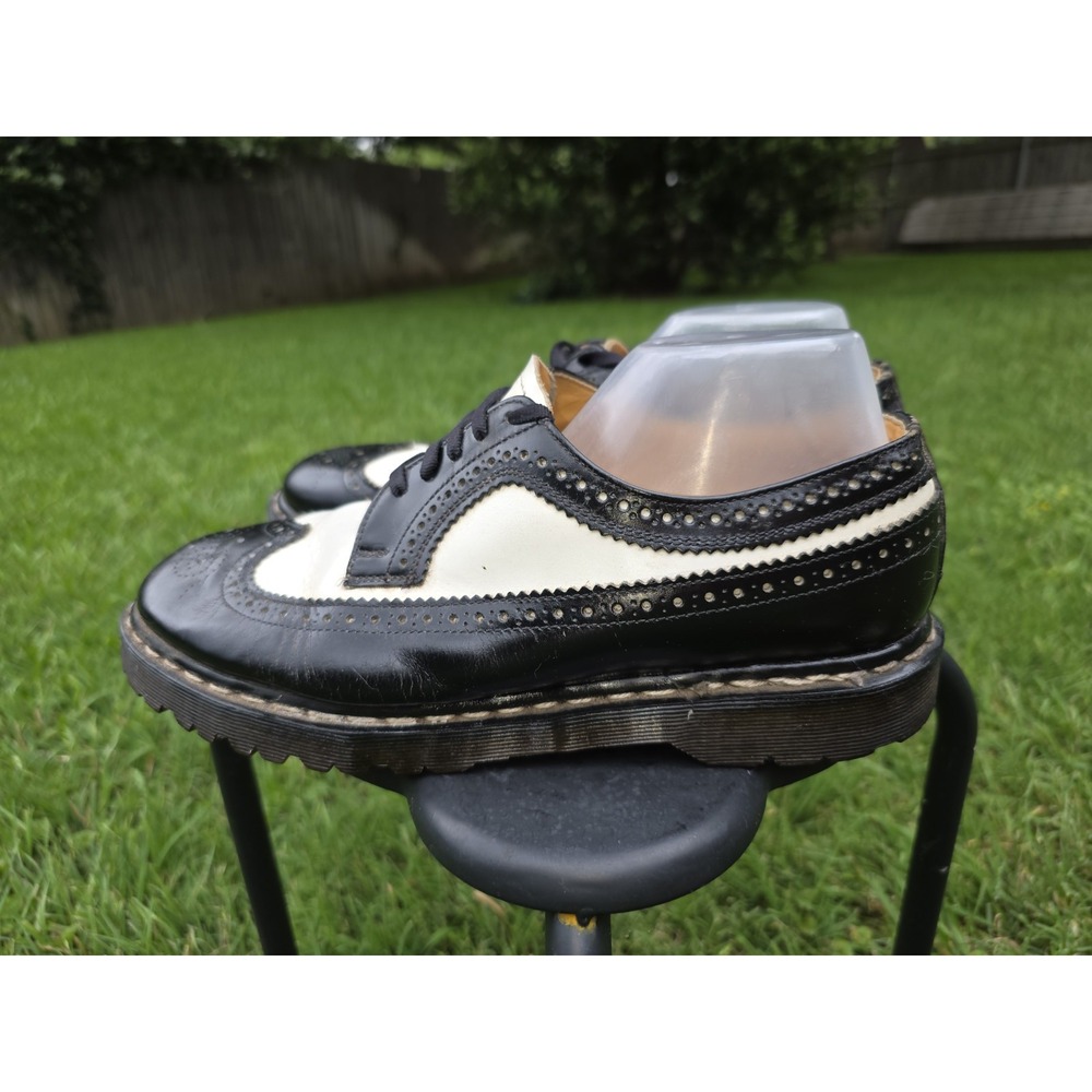 Dr. Martens 3989 Vintage Made in England Black White Wingtip Brogue Shoes - Picture 5 of 11